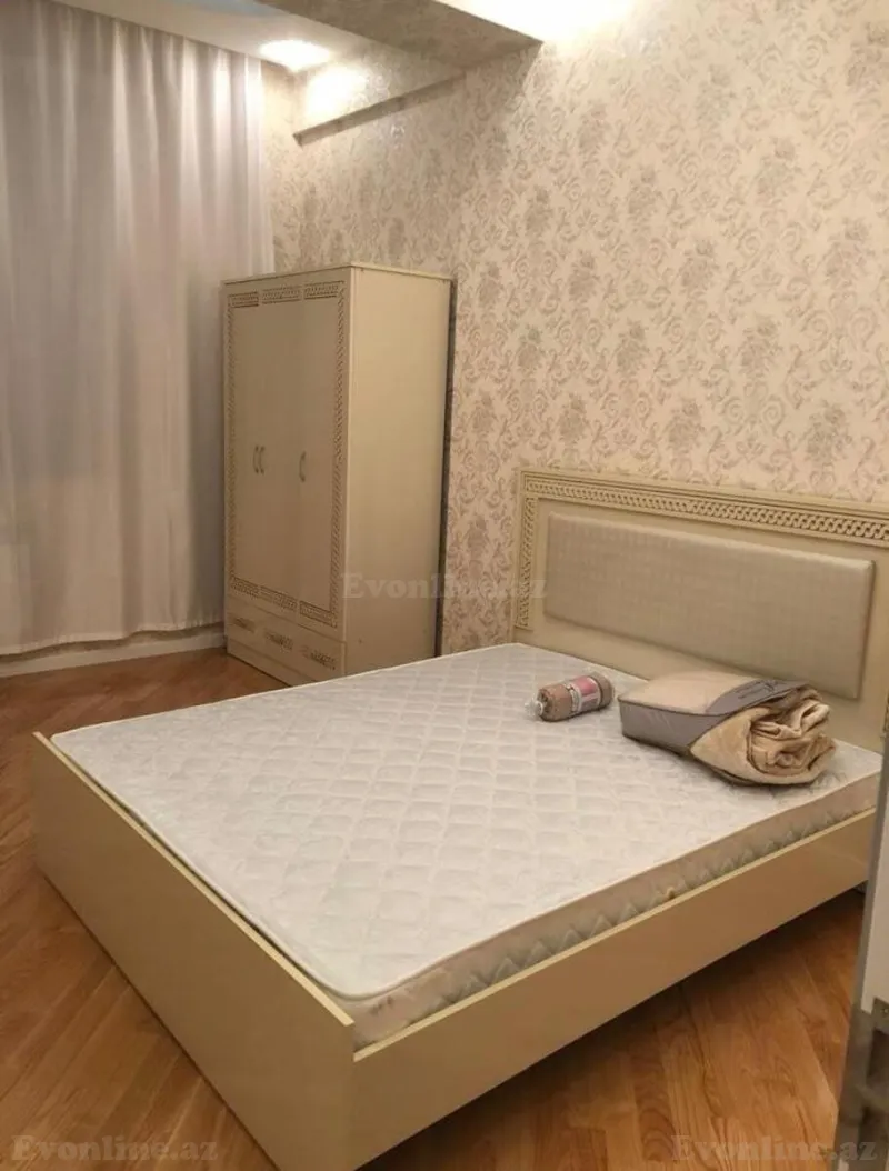 Satılır 2 otaqlı Mənzil Yeni tikili 92 m² Memar Əcəmi m. - şəkil 4