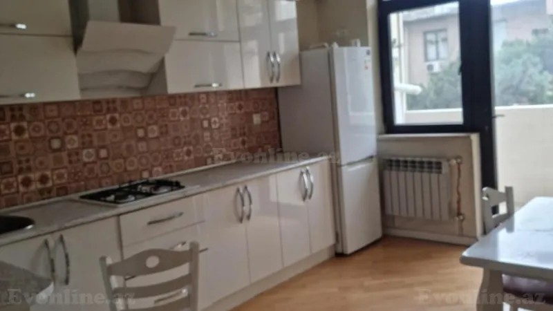 Satılır 2 otaqlı Mənzil Yeni tikili 92 m² Memar Əcəmi m. - şəkil 5
