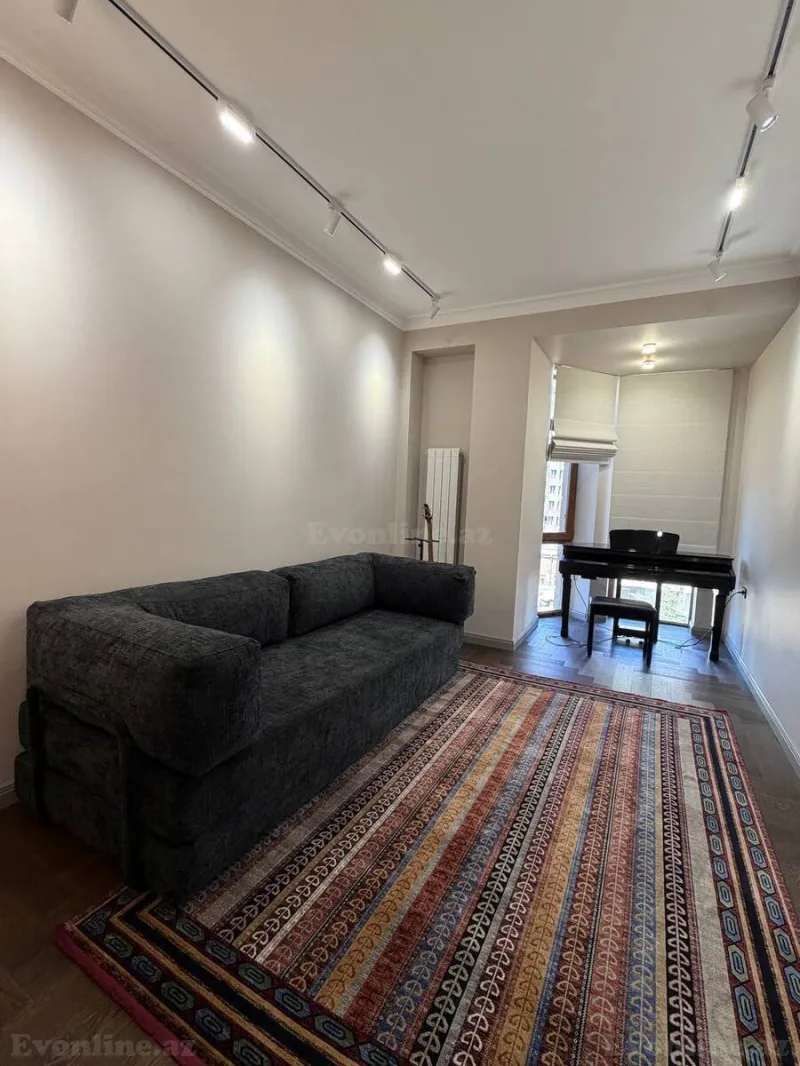 Satılır 4 otaqlı Mənzil Yeni tikili 174 m² Xətai m. - şəkil 14