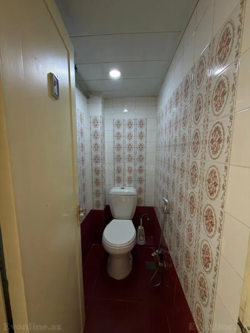 Satılır 2 otaqlı Mənzil Köhnə tikili 60 m² Xalqlar Dostluğu m. - şəkil 9