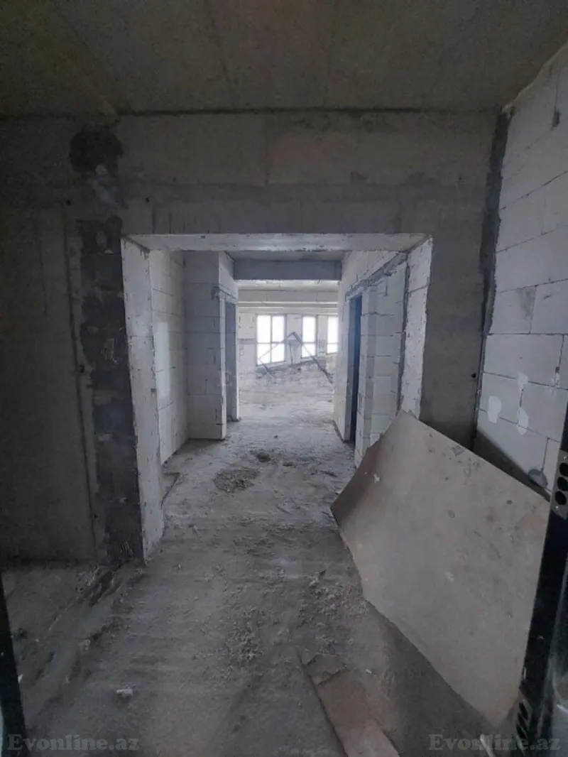 Satılır 4 otaqlı Mənzil Yeni tikili 303 m² Səbail r. - şəkil 11