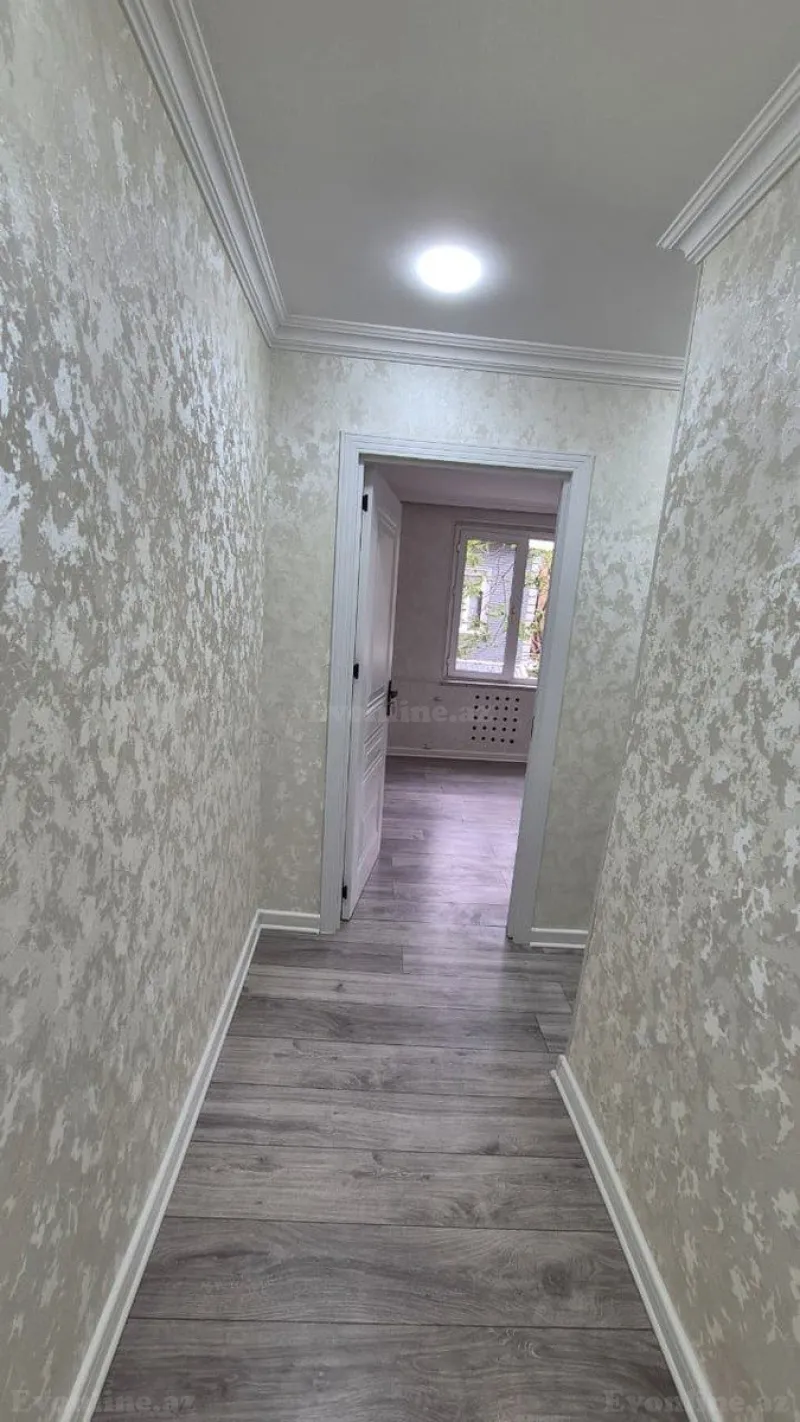 Satılır 2 otaqlı Mənzil Köhnə tikili 40 m² İnşaatçılar m. - şəkil 5