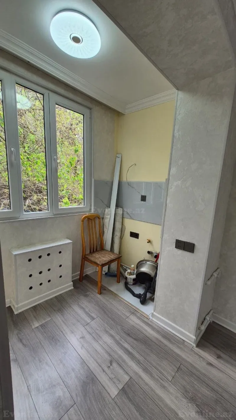 Satılır 2 otaqlı Mənzil Köhnə tikili 40 m² İnşaatçılar m. - şəkil 6