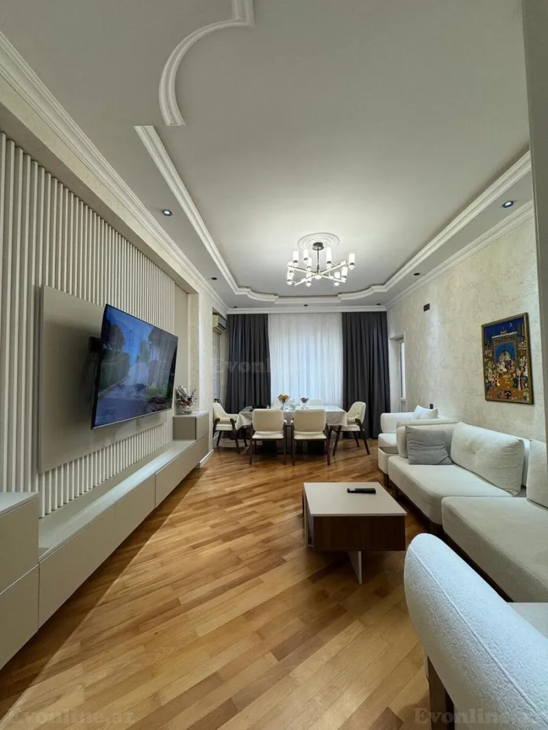 3 otaqlı Mənzil 110 m² Həzi Aslanov m. Satılır