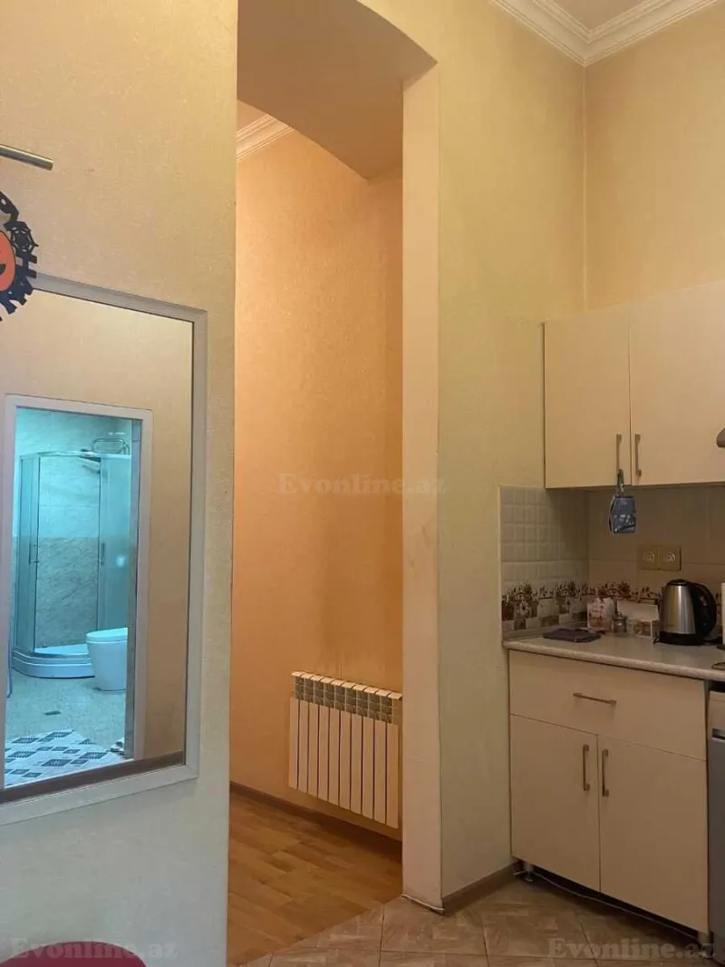 Kirayə verilir 2 otaqlı Mənzil Köhnə tikili 70 m² İçərişəhər m. - şəkil 5