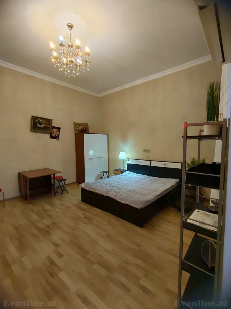 Kirayə verilir 2 otaqlı Mənzil Köhnə tikili 70 m² İçərişəhər m. - şəkil 7