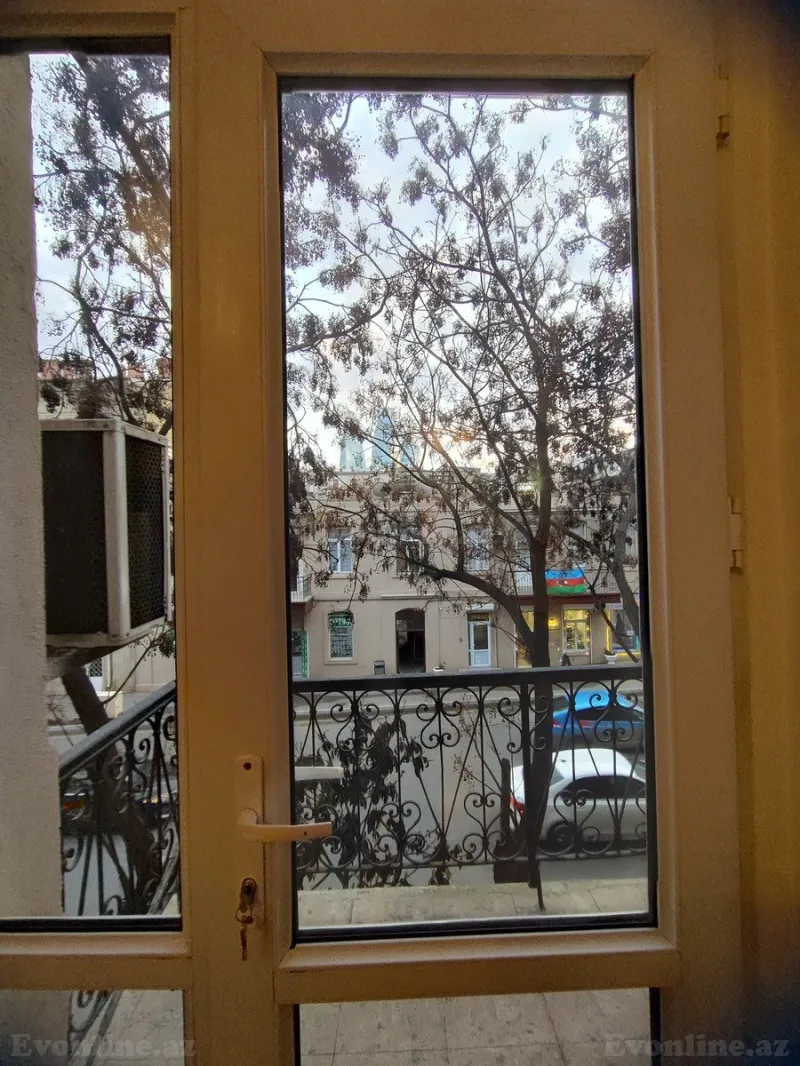 Kirayə verilir 2 otaqlı Mənzil Köhnə tikili 70 m² İçərişəhər m. - şəkil 8