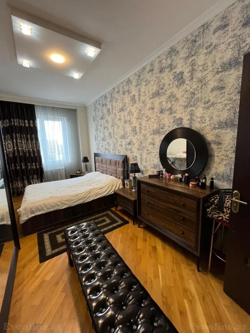 Satılır 3 otaqlı Mənzil Yeni tikili 130 m² 8-ci mikrorayon - şəkil 6