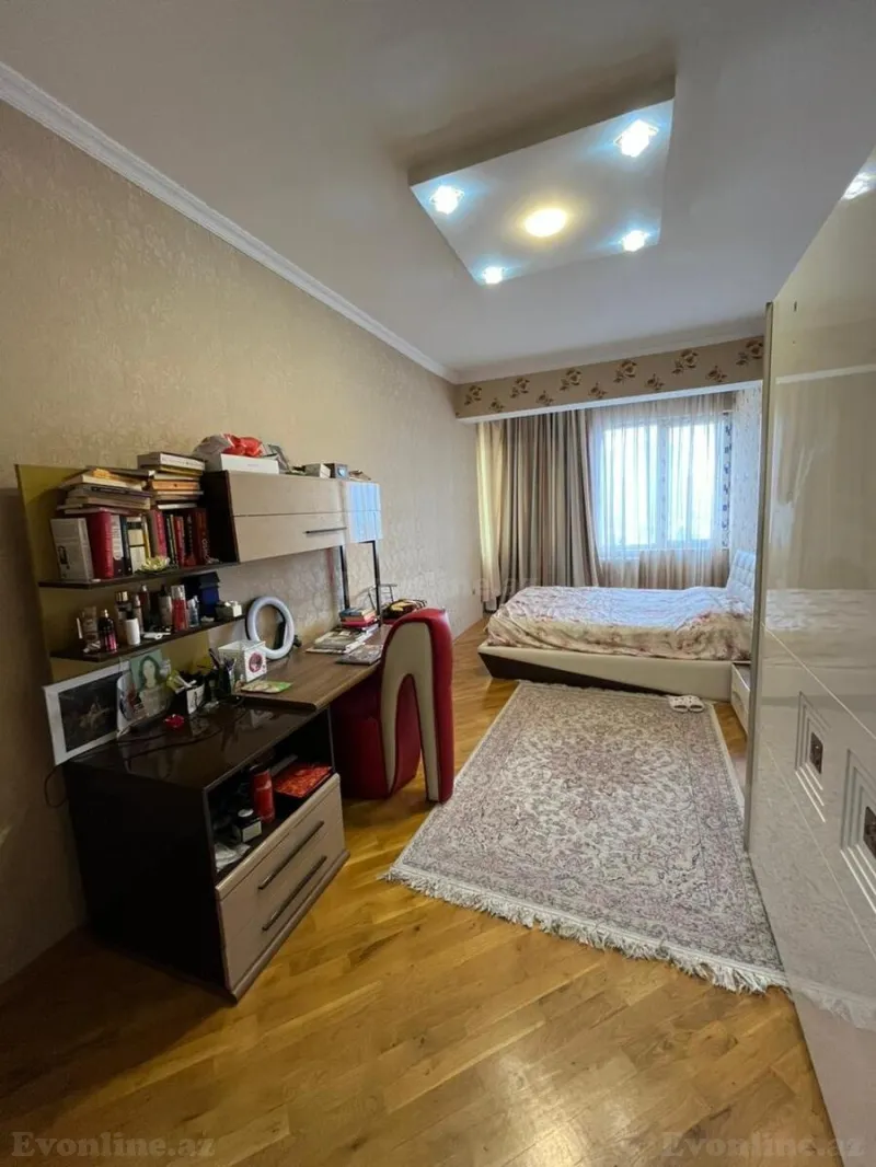 Satılır 3 otaqlı Mənzil Yeni tikili 130 m² 8-ci mikrorayon - şəkil 8