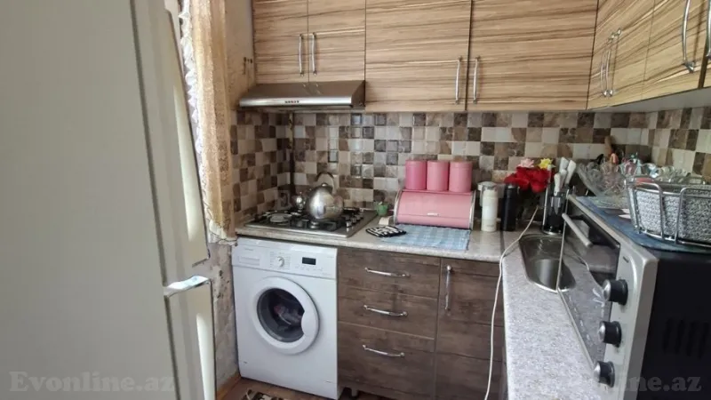 2 otaqlı Mənzil 47 m² 4-cü mikrorayon Satılır