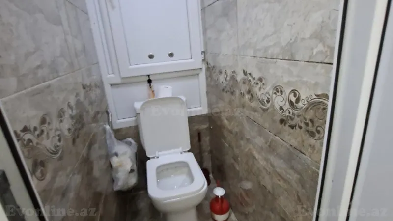 Satılır 2 otaqlı Mənzil Köhnə tikili 47 m² 4-cü mikrorayon - şəkil 2