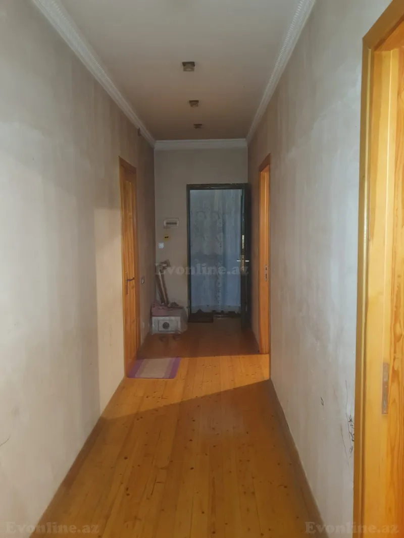 Satılır 8 otaqlı Həyət evi 210 m² Sulutəpə - şəkil 4