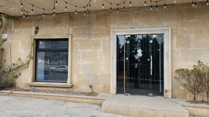 Kirayə verilir Obyekt 140 m² İçərişəhər m. - şəkil 2