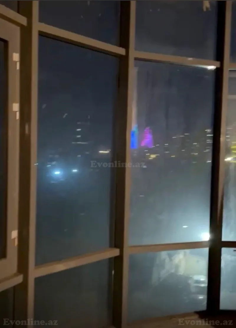 Satılır 2 otaqlı Mənzil Yeni tikili 110 m² Elmlər Akademiyası m. - şəkil 4