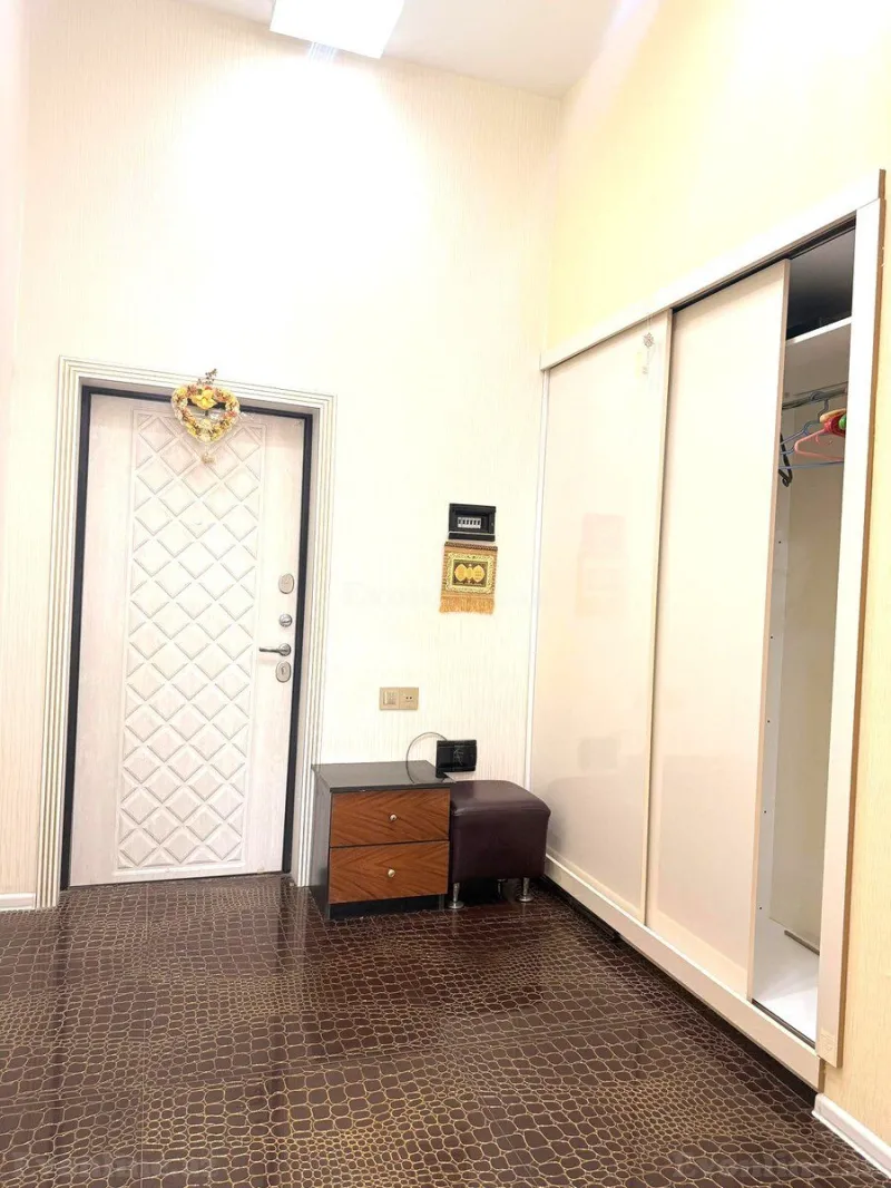 Kirayə verilir 2 otaqlı Mənzil Yeni tikili 70 m² Əhmədli m. - şəkil 2
