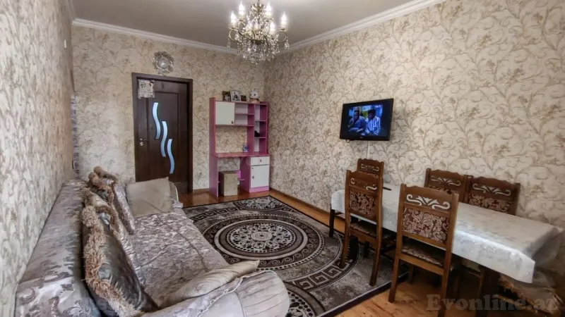 Satılır 2 otaqlı Mənzil Köhnə tikili 50 m² 7-ci mikrorayon - şəkil 3