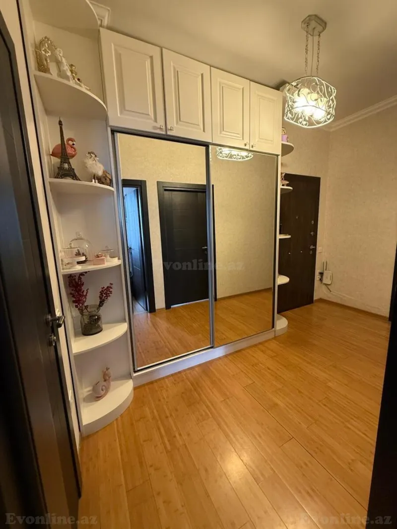 Satılır 3 otaqlı Mənzil Yeni tikili 71 m² 20 Yanvar m. - şəkil 9