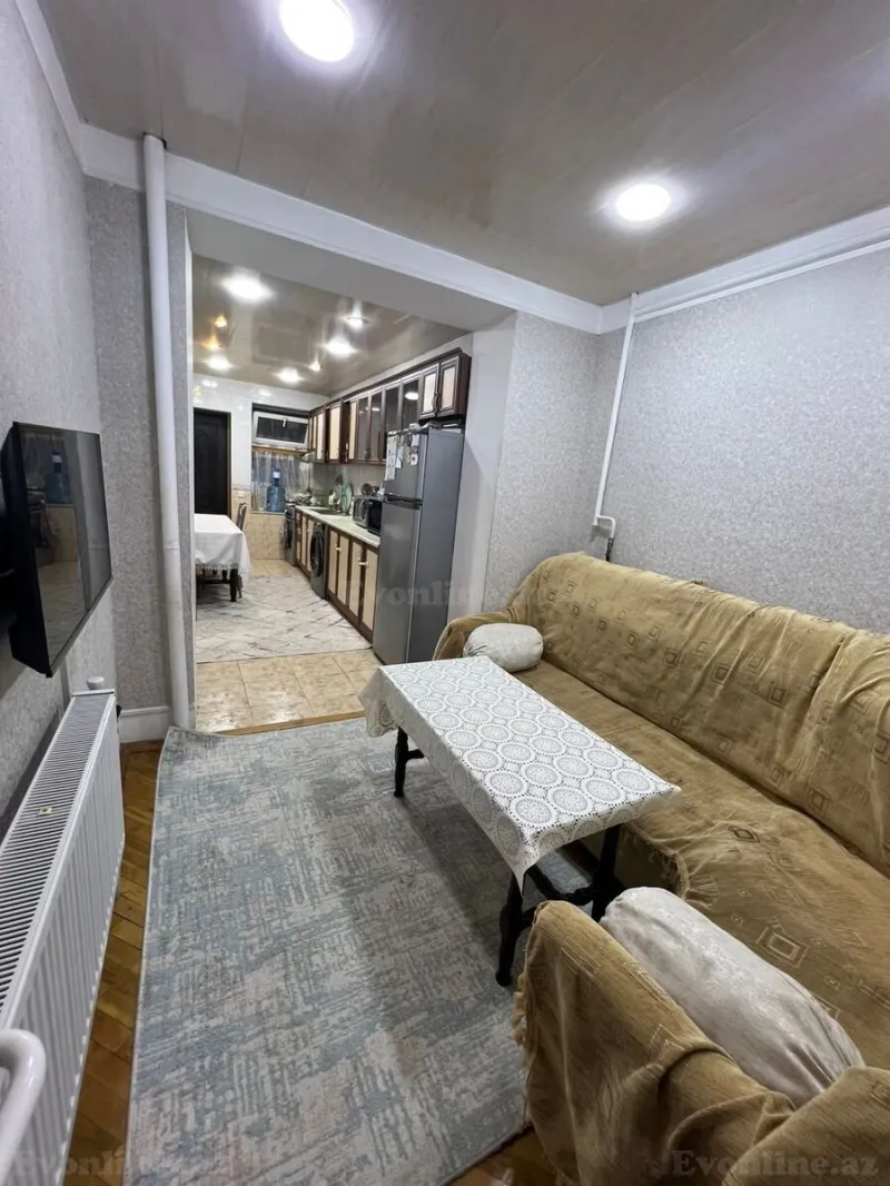 Satılır 4 otaqlı Mənzil Köhnə tikili 111 m² Sabunçu r. - şəkil 3