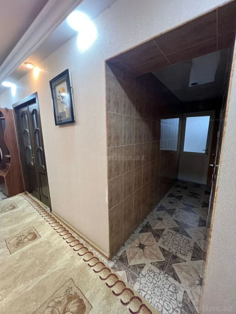 Satılır 4 otaqlı Mənzil Köhnə tikili 111 m² Sabunçu r. - şəkil 11
