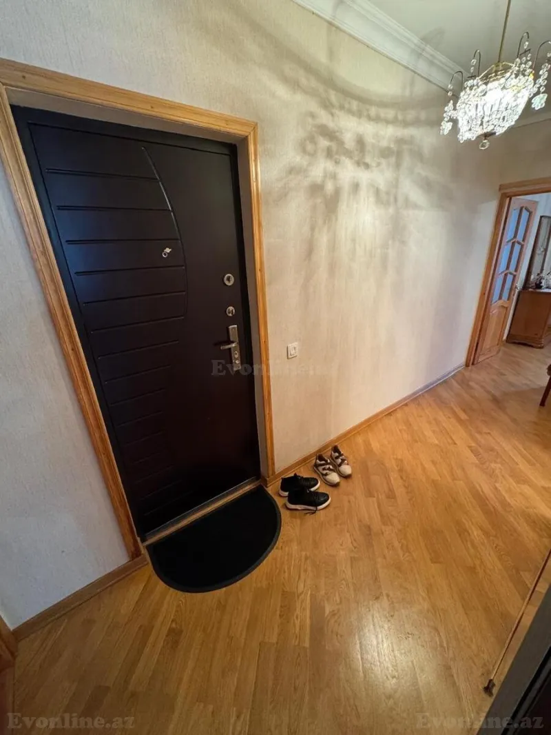 Satılır 2 otaqlı Mənzil Köhnə tikili 60 m² 8-ci mikrorayon - şəkil 5