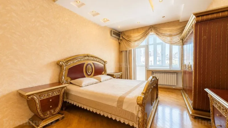 Satılır 3 otaqlı Mənzil Yeni tikili 145 m² Elmlər Akademiyası m. - şəkil 2