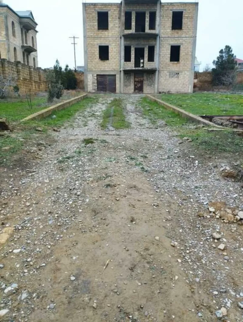 Satılır 8 otaqlı Həyət evi 299.9 m² Badamdar - şəkil 5