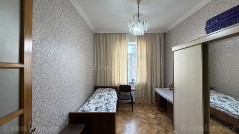 Satılır 3 otaqlı Mənzil Köhnə tikili 85 m² Xətai m. - şəkil 12