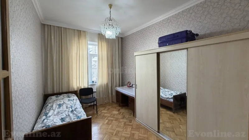 Satılır 3 otaqlı Mənzil Köhnə tikili 85 m² Xətai m. - şəkil 13