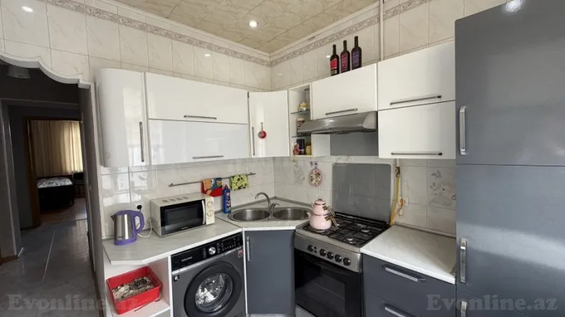 Satılır 3 otaqlı Mənzil Köhnə tikili 85 m² Xətai m. - şəkil 17
