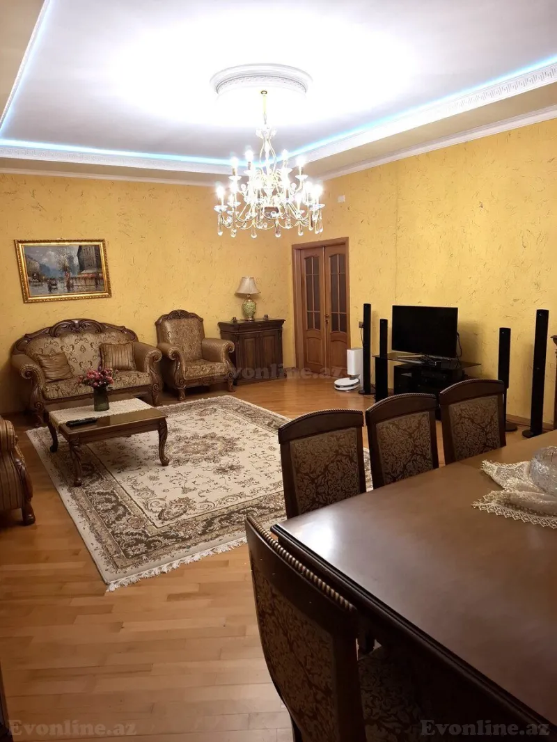 Satılır 4 otaqlı Mənzil Yeni tikili 185 m² Həzi Aslanov m. - şəkil 2