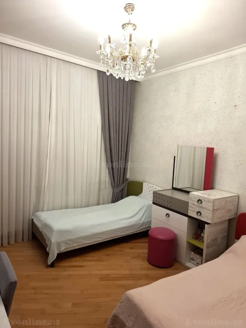Satılır 4 otaqlı Mənzil Yeni tikili 185 m² Həzi Aslanov m. - şəkil 8