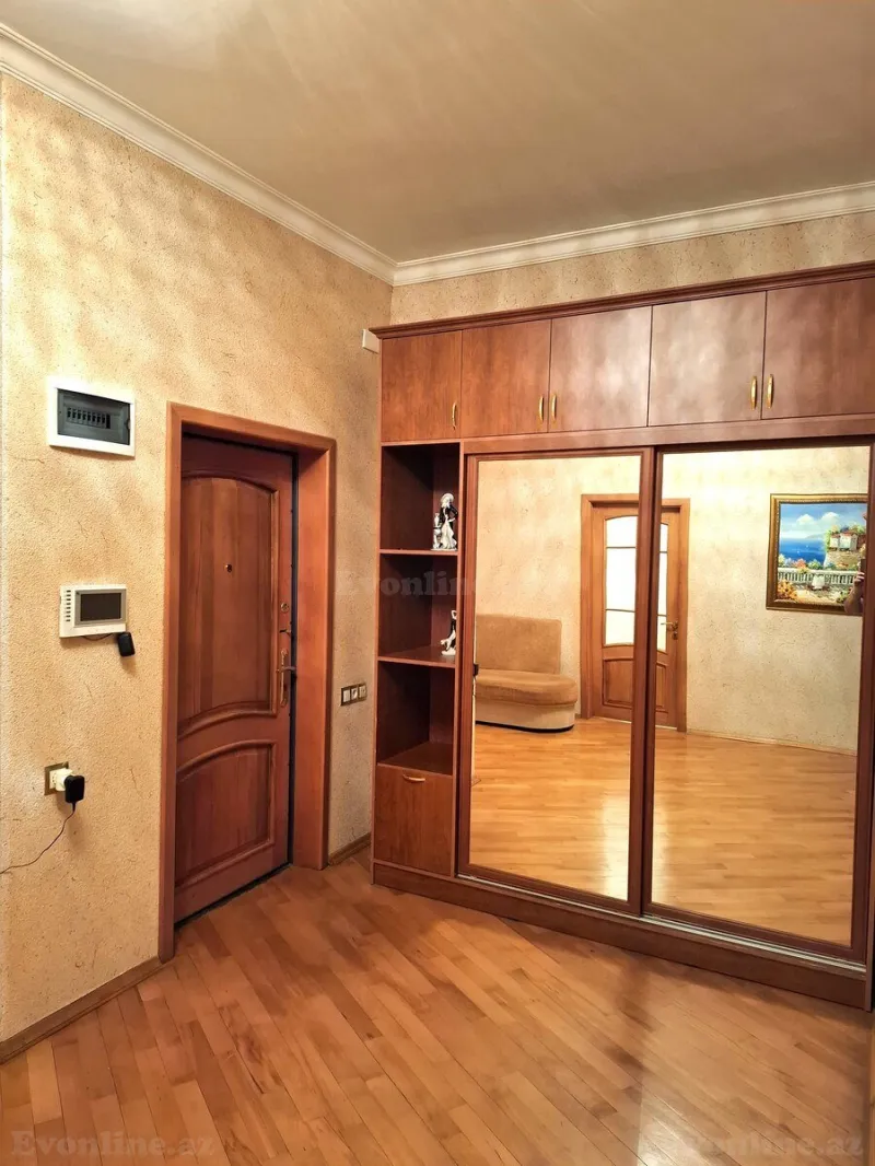 Satılır 4 otaqlı Mənzil Yeni tikili 185 m² Həzi Aslanov m. - şəkil 11