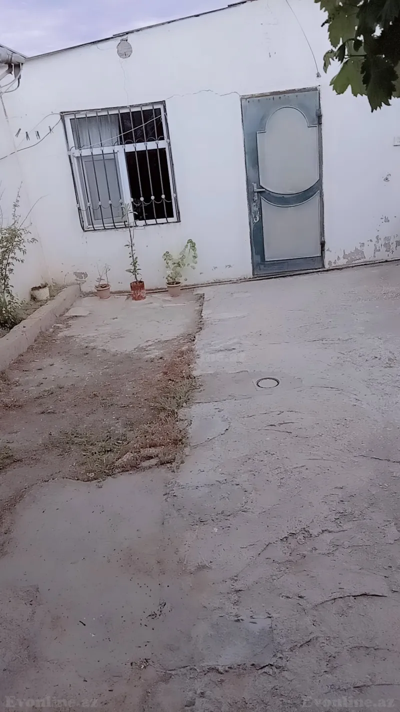 4 otaqlı Həyət evi 101 m² Binəqədi Satılır