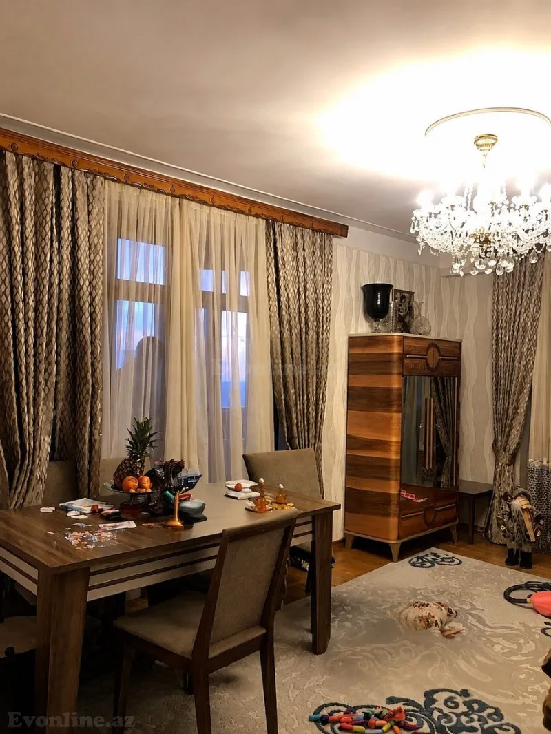 3 otaqlı Mənzil 80 m² Əhmədli m. Satılır
