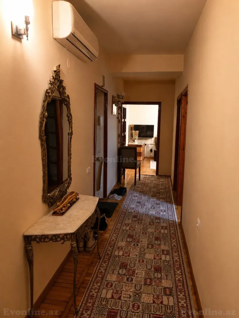 Satılır 3 otaqlı Mənzil Köhnə tikili 80 m² Əhmədli m. - şəkil 4