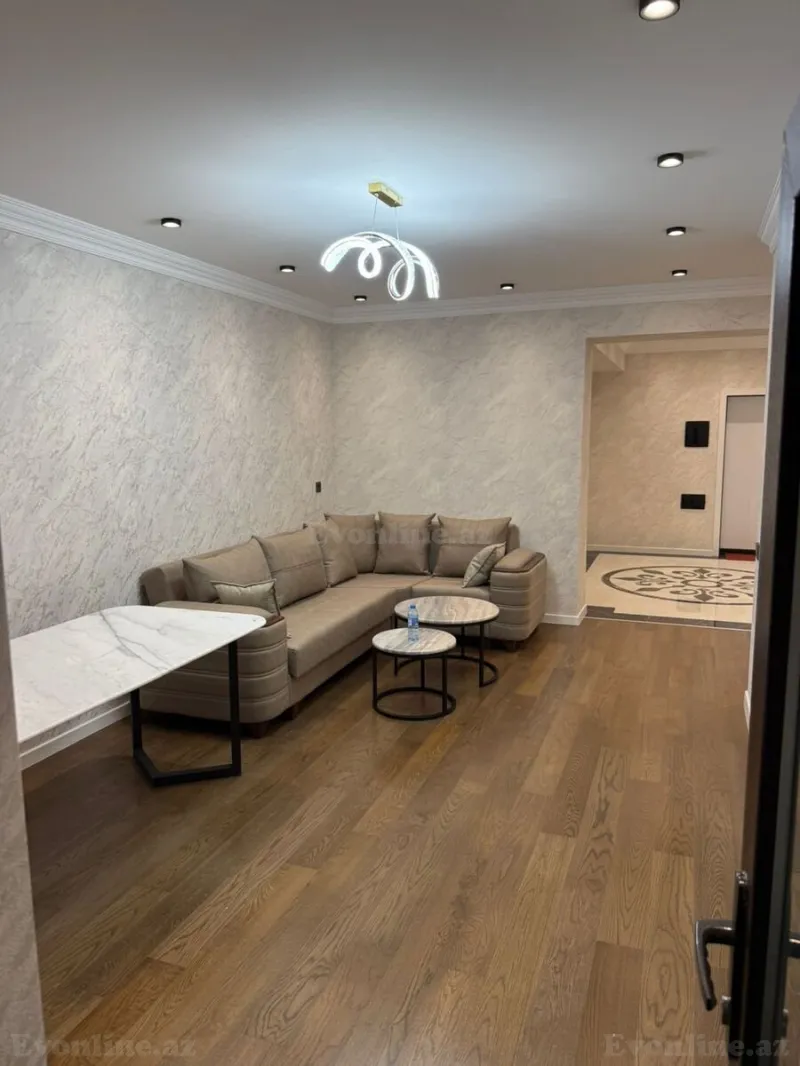 3 otaqlı Mənzil 82 m² Sabunçu r. Satılır