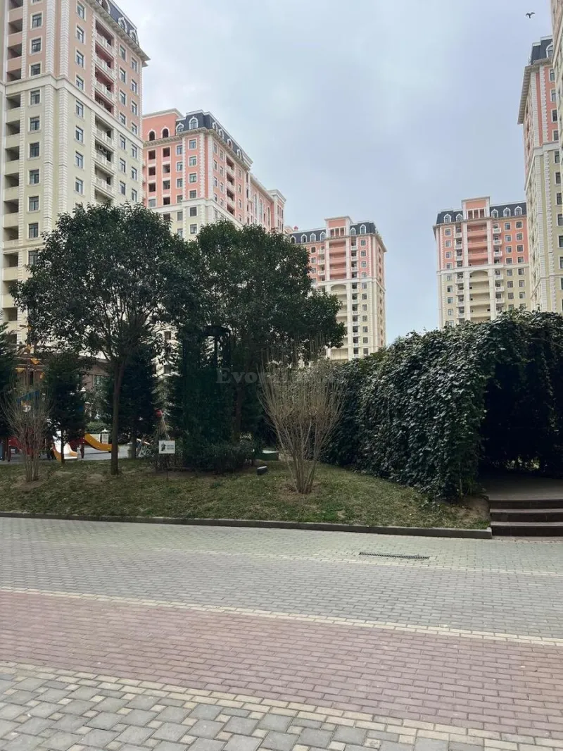 Kirayə verilir 2 otaqlı Mənzil Yeni tikili 70 m² İnşaatçılar m. - şəkil 4