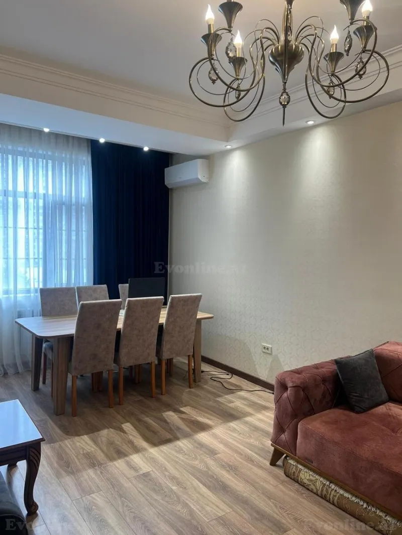 Kirayə verilir 2 otaqlı Mənzil Yeni tikili 70 m² İnşaatçılar m. - şəkil 5