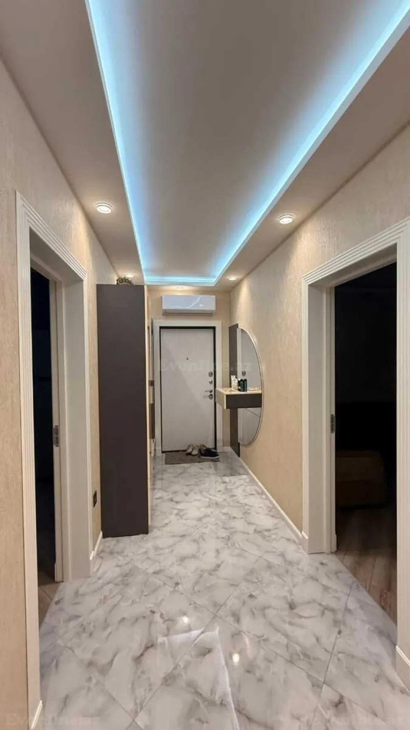 Satılır 3 otaqlı Mənzil Yeni tikili 82 m² Suraxanı r. - şəkil 3