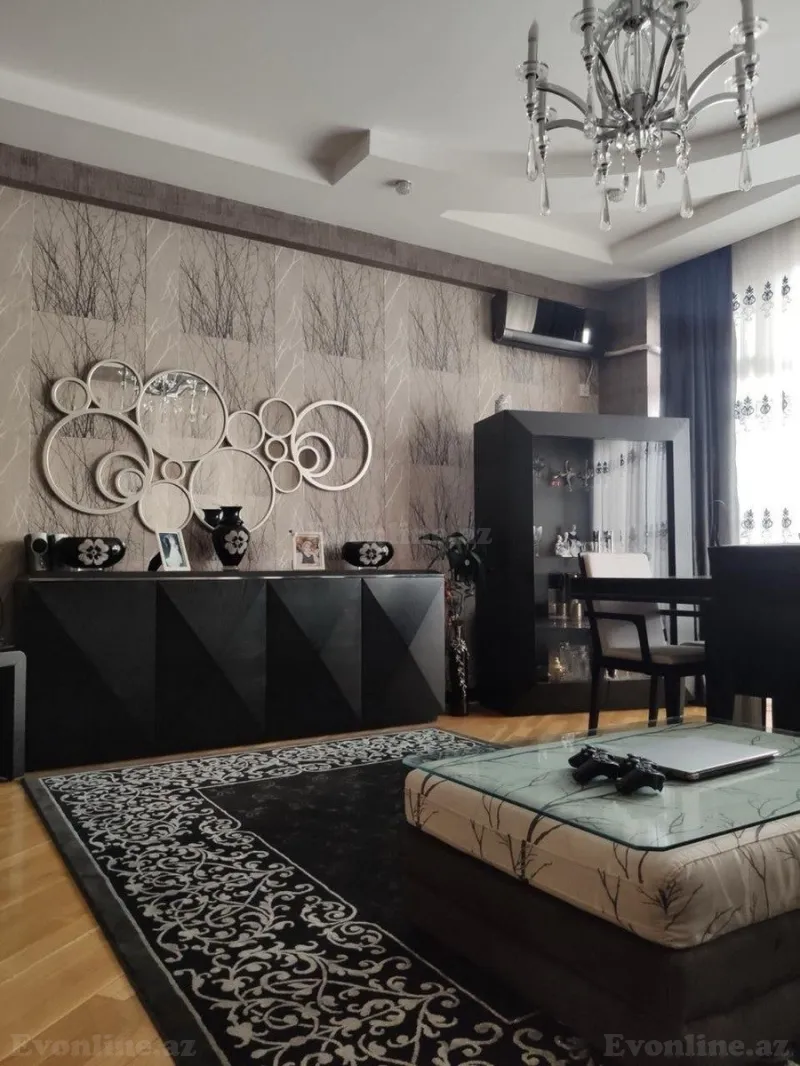 Satılır 3 otaqlı Mənzil Yeni tikili 120 m² Xırdalan