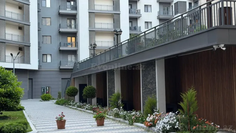 2 otaqlı Mənzil 90 m² Xətai r. Kirayə verilir
