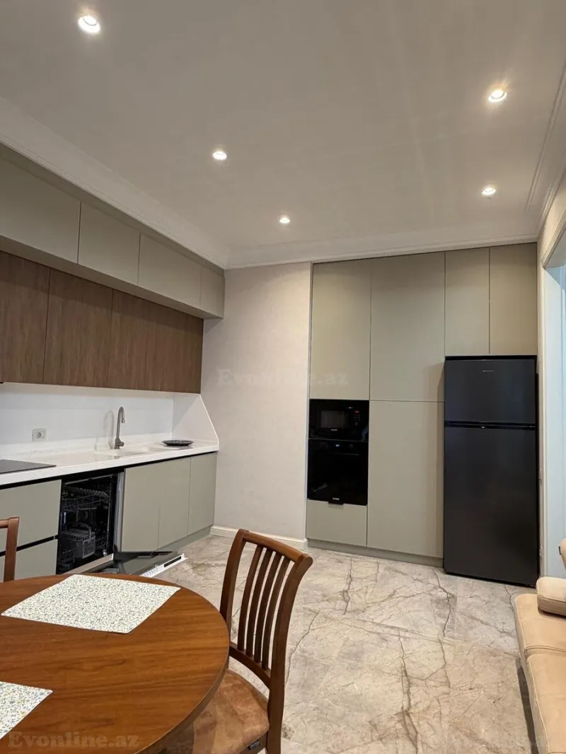 Kirayə verilir 2 otaqlı Mənzil Yeni tikili 90 m² Xətai r. - şəkil 9