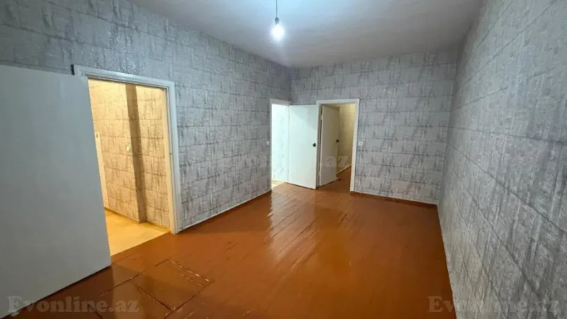 Satılır 2 otaqlı Mənzil Köhnə tikili 55 m² Azadlıq prospekti m. - şəkil 3