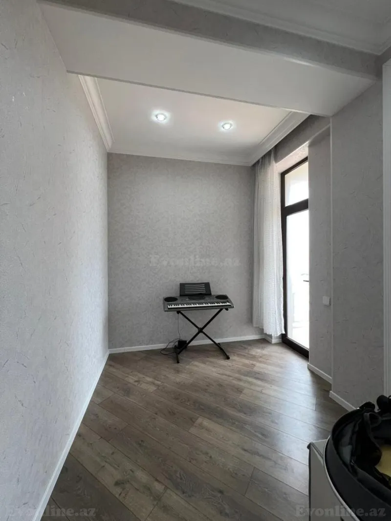 Satılır 3 otaqlı Mənzil Yeni tikili 70 m² Səbail r. - şəkil 7