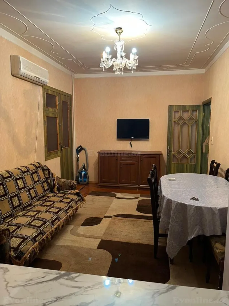 Satılır 2 otaqlı Mənzil Köhnə tikili 50 m² 8-ci mikrorayon - şəkil 2