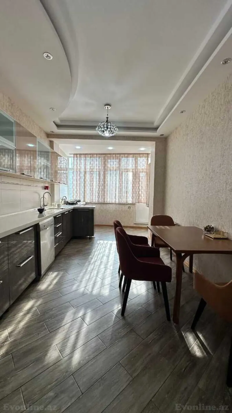 Kirayə verilir 4 otaqlı Mənzil Yeni tikili 130 m² Həzi Aslanov m. - şəkil 9