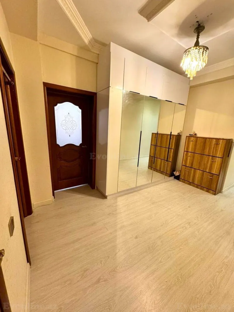 Satılır 3 otaqlı Mənzil Yeni tikili 78 m² Xətai r. - şəkil 5