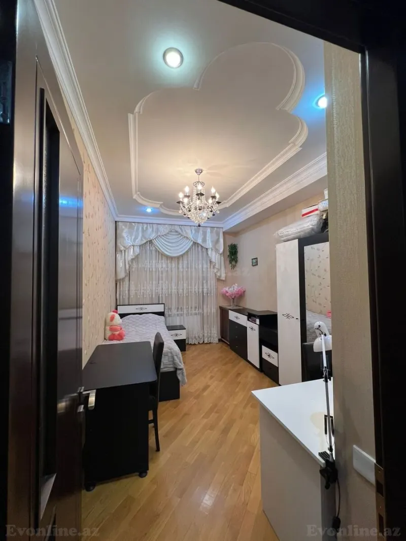 Satılır 4 otaqlı Mənzil Yeni tikili 140 m² İnşaatçılar m. - şəkil 9