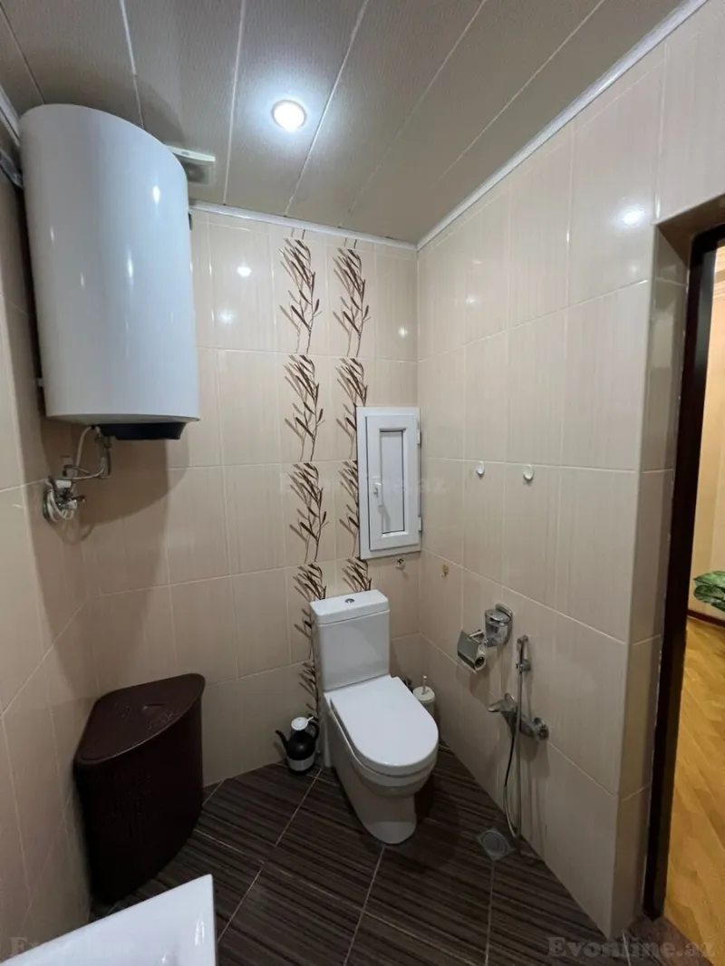 Satılır 4 otaqlı Mənzil Yeni tikili 140 m² İnşaatçılar m. - şəkil 14