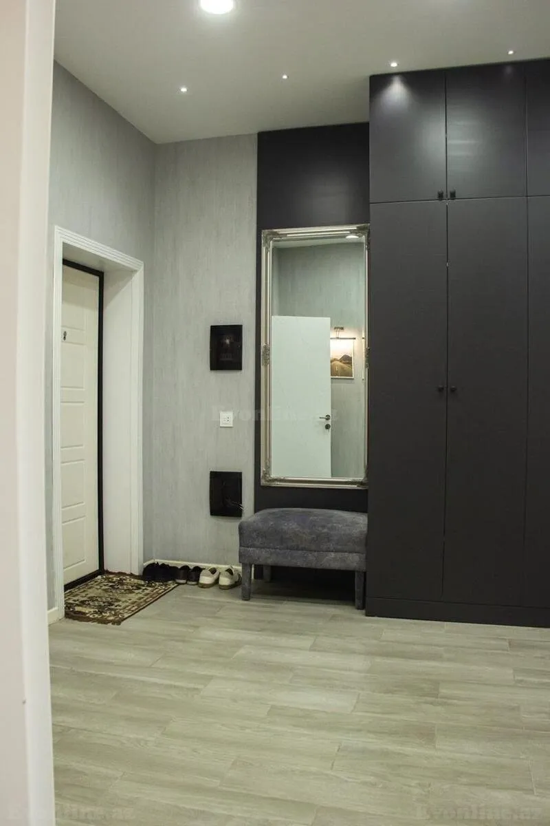 Kirayə verilir 2 otaqlı Mənzil Yeni tikili 78 m² Gənclik m. - şəkil 12